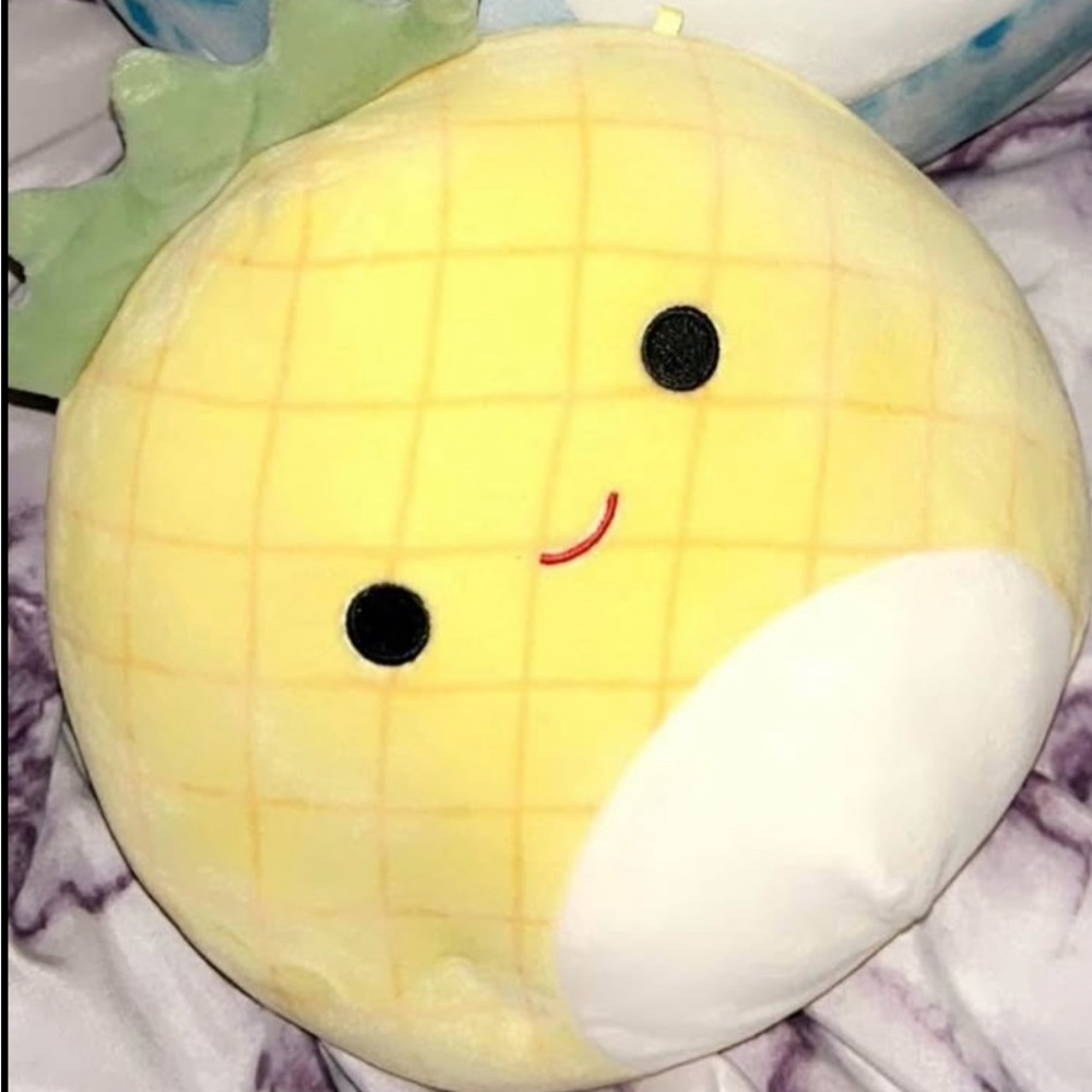 8” Squishmallow- Maui the Pineapple Squish